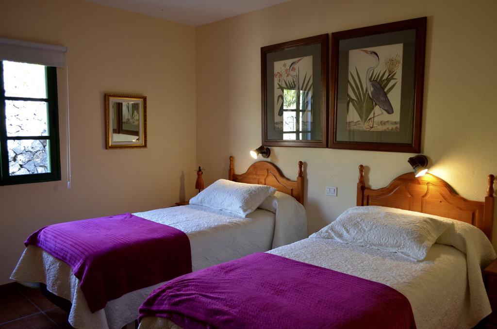 Finca Pe-Pa Guest House Los Llanos De Aridane Exterior photo